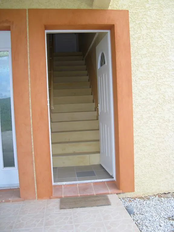 Gites Des Camparros Nailloux 3*,